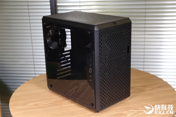 酷冷机箱Q500L图赏：超高利用率的迷你ATX