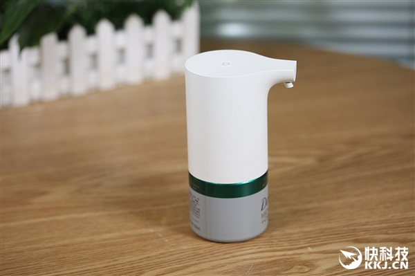 伸手秒出泡 米家自动泡沫洁面机开箱图赏