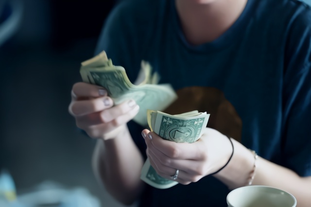 多个国家相继禁用微信支付宝 为什么？ 