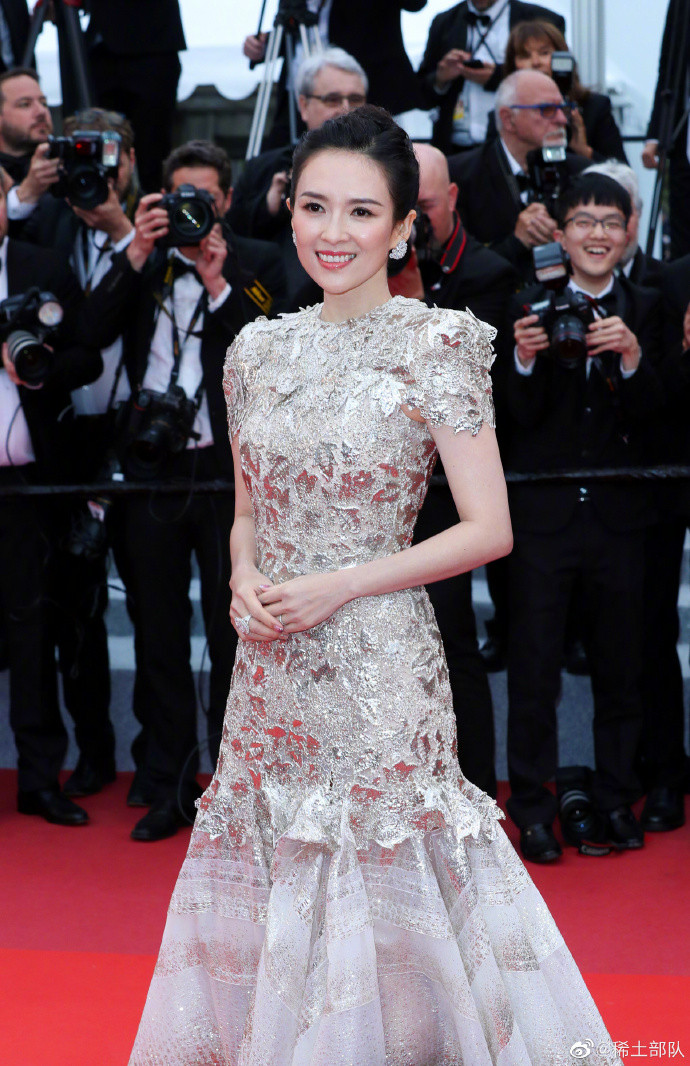 7216dac4gy1g38leu9f7pj22eb3pb1l3.jpg