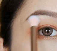 当Lisa露出额头，人间芭比瞬间幻灭？