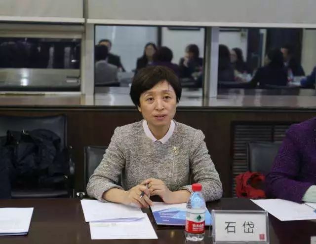 石岱女任宁夏党委常委组织部长