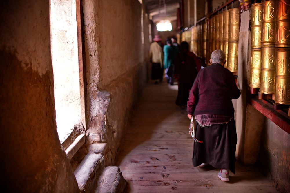 川行记:甘孜霍尔十三寺,探寻霍尔人消失之谜