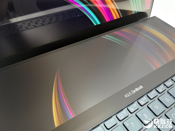 华硕发布灵耀X2 Pro：双4K屏、最高八核i9-9980HK