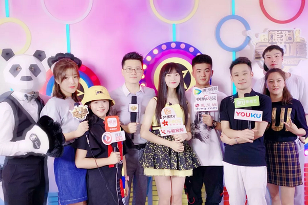 中国首档青少年原创音乐节目《熊猫金曲榜》开播！