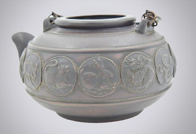 顾景舟十二生肖提梁壶