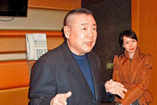 澳门最有权势的家族:靠200银元起家,娶5房太太,何鸿燊都不及他