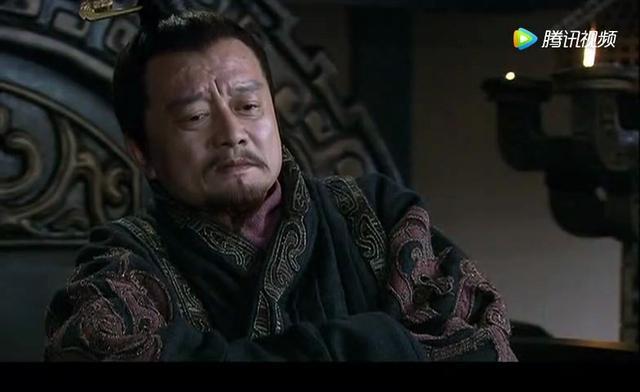 三国最先称帝,被曹操、吕布、刘备一起欺负的袁术,后来咋样了?