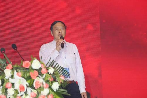阿胶协会李贵海:假冒阿胶违法猖獗 无良微商助纣为虐 建议到大品牌专卖店购买 必发88手机版下载