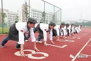畅谈厨师人生,厨师20岁以后应该做的10件事 百乐宫手机版