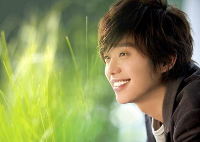 “微笑王子”张栋梁自曝因压力大息影，如今终于携新剧回归了！