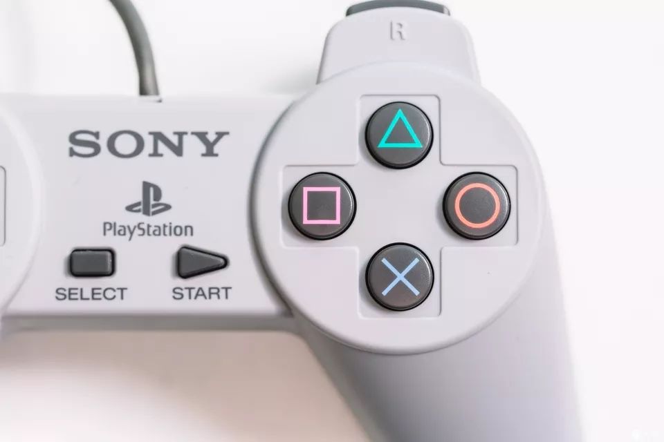 索尼 PlayStation Classic 开箱