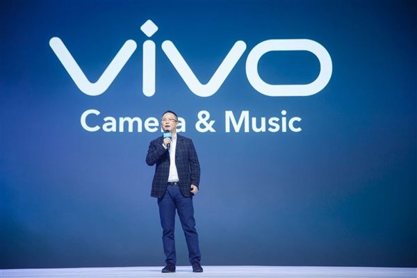 vivo表示：vivo NEX双屏要让游戏自带“物理外挂”