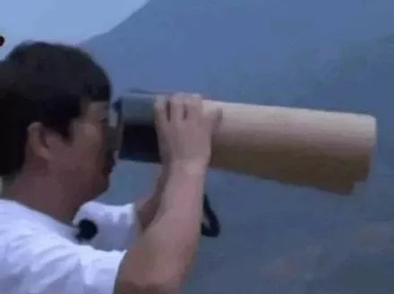 颜值吹上天的王思聪弟弟本尊竟然长这样？照骗拆穿现场一言难尽…