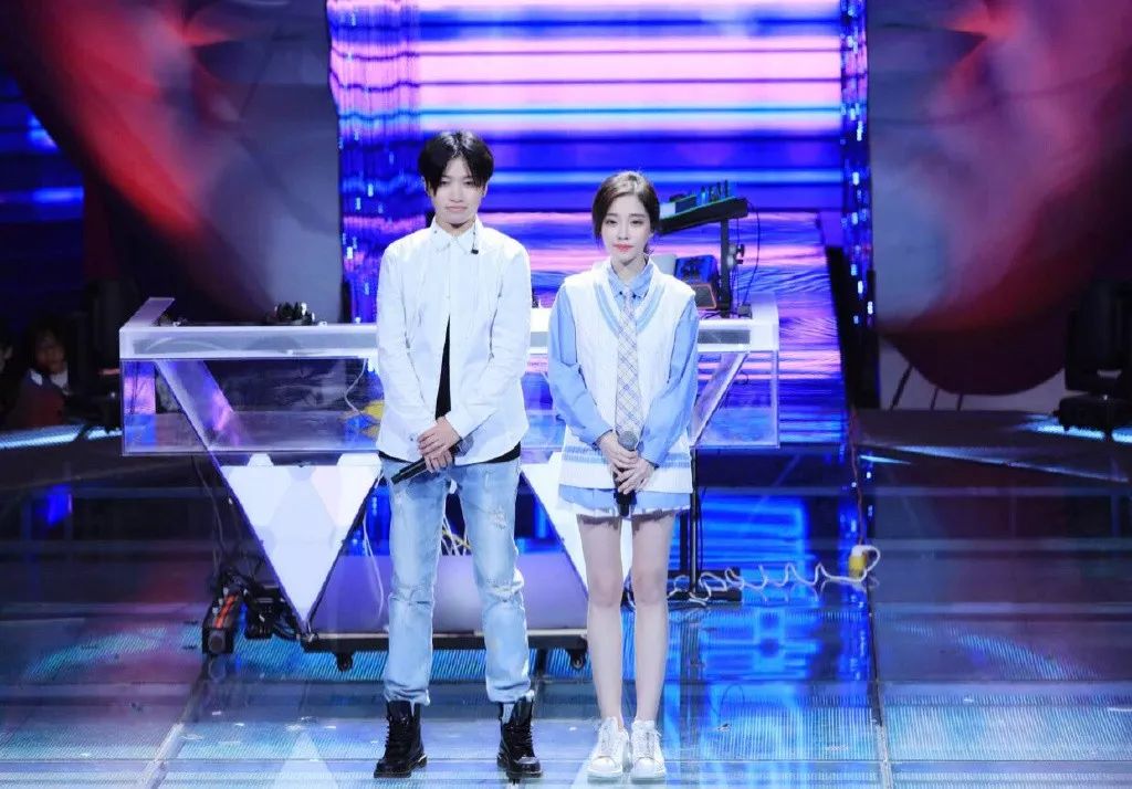 学猫叫红遍南韩，踢掉火箭少女，还扯上了张艺兴！斗鱼一姐真的火了？