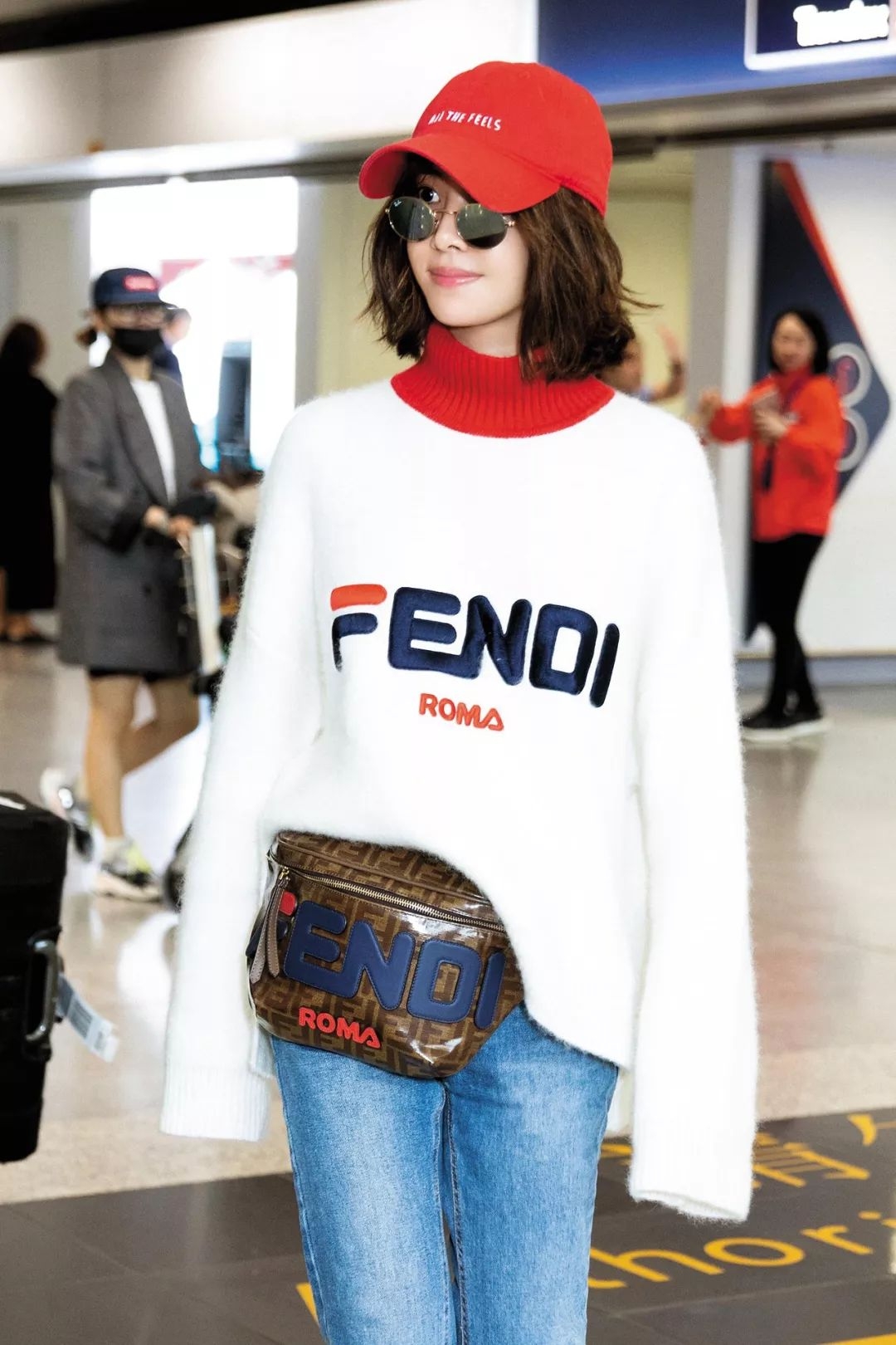 时髦不臃肿，被蔡徐坤、杨超越、吴谨言的毛衣疯狂种草