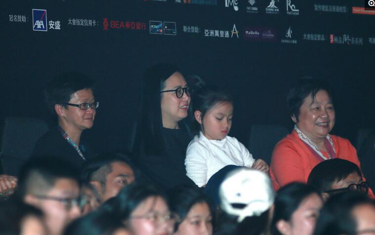 劉德華6歲女兒首次公開露面，網友：長得真像劉德華 娛樂 第4張