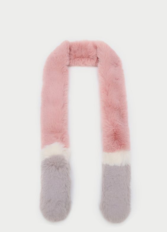 30件冬季必备毛绒绒单品，既能保持温度也能拥有风度！