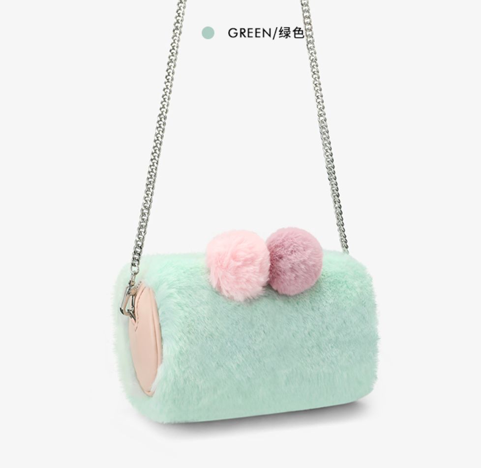 30件冬季必备毛绒绒单品，既能保持温度也能拥有风度！