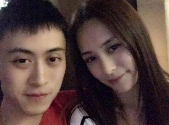 阿娇婚礼直击!跟老公大秀恩爱,婚前情路坎坷曾直言没人娶自己!