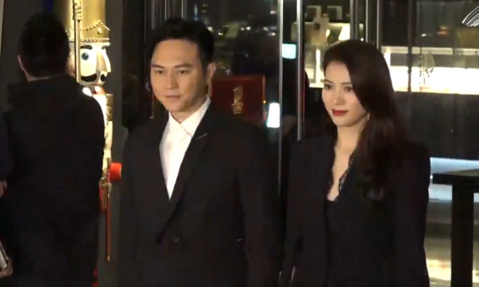 阿娇婚礼半个娱乐圈都来了!吴千语性感抢镜,张智霖夫妇最靓!