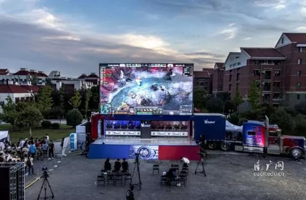 【校考】中国传媒大学南广学院2019年最新招生简章