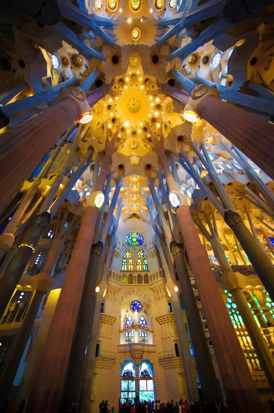 一个“疯子”,把烂尾楼盖成了世界文化遗产