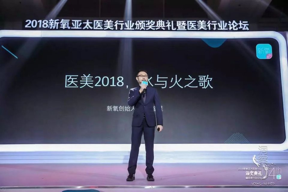 要说今年最受欢迎的黑莲花脸，换头失败的她当之无愧！