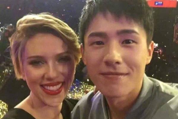 刘昊然去见梦中女神汤唯，被网友点名：“真的怂”