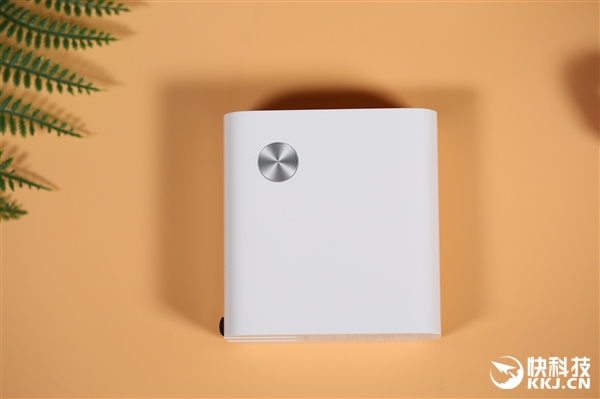 18W快充！99元小米二合一移动电源图赏