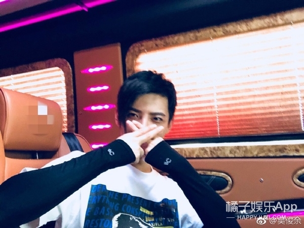 还记得2010快男第九吴俊余吗？他现在长这样啦！