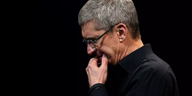 苹果股价断崖暴跌！看iPhone入华十年“沉与浮”