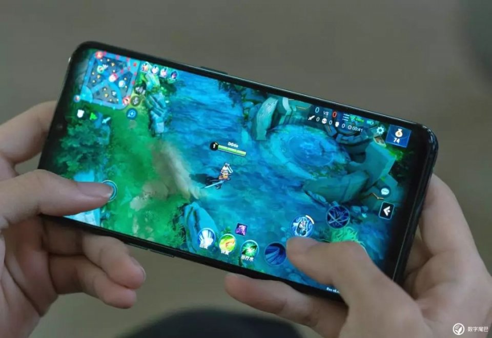 低调的王者，OPPO R17 Pro 王者定制版上手谈