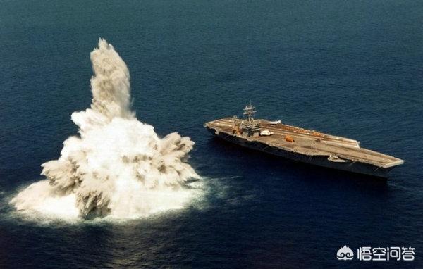 航母都是铁做的,那么重为什么不会沉入海里?