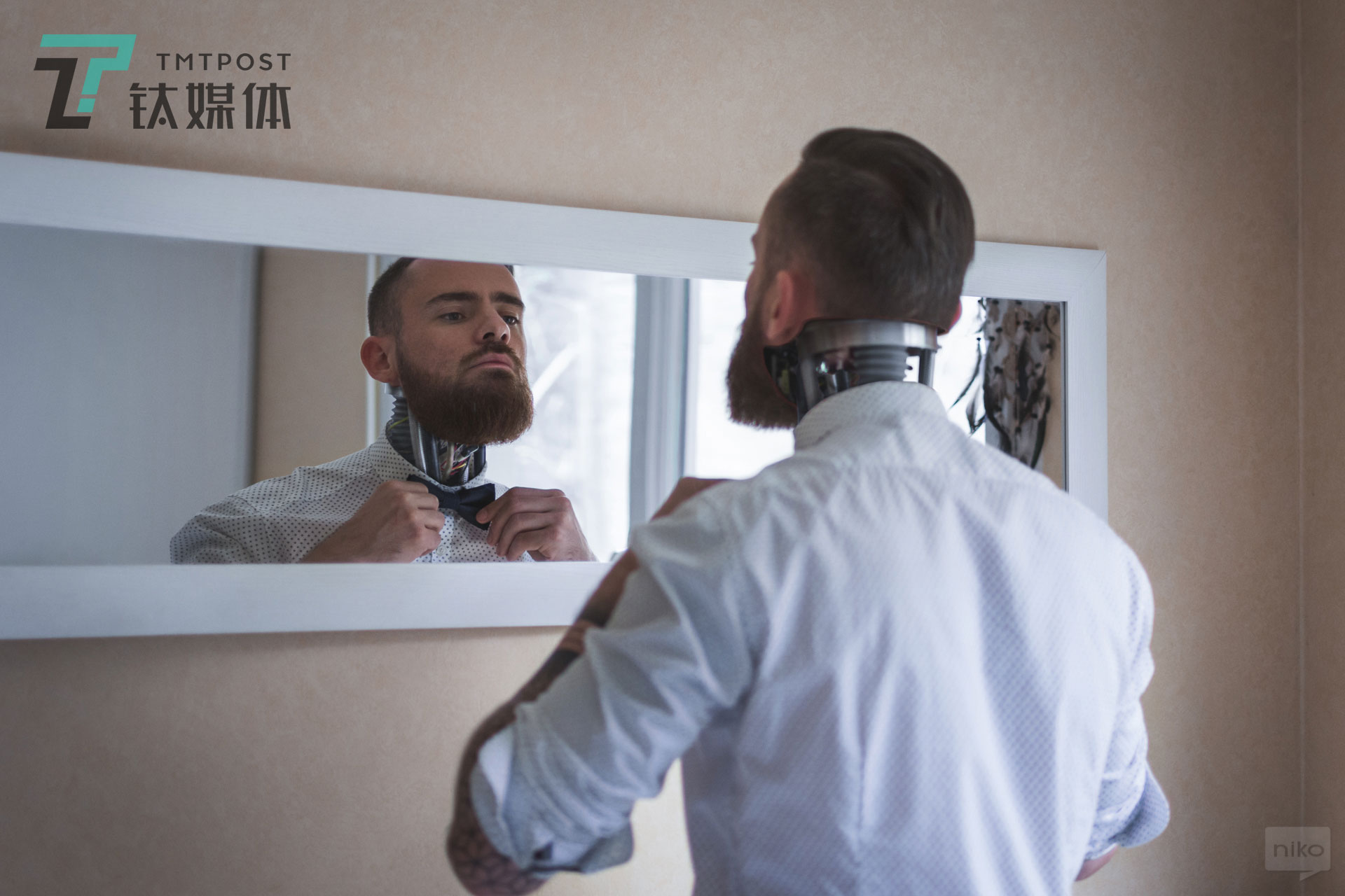 他把“隔壁老王”们变成了机器人 | 钛媒体影像·访谈录