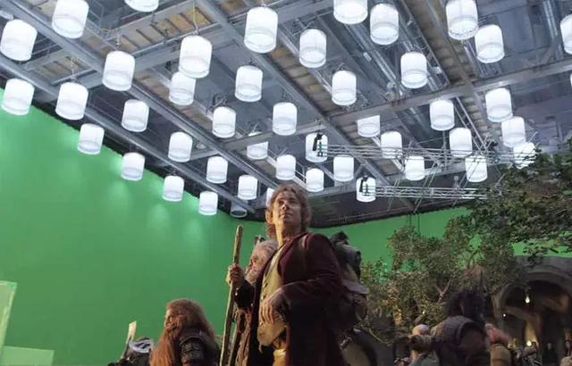 去掉了特效的电影镜头到底有多尴尬？