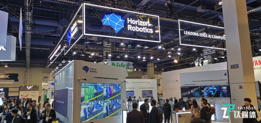 地平线发布Matrix自动驾驶计算平台，并展出两款自动驾驶解决方案 | CES 2019