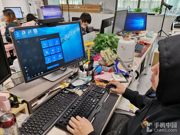 荣耀V20云电脑体验 5G时代风口上的共享电脑