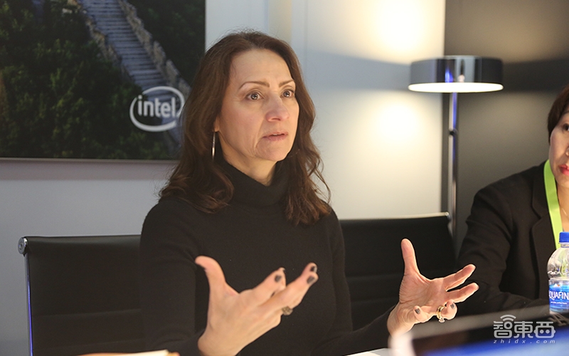 对话英特尔高级副总裁Sandra Rivera：2020年5G设备井喷！