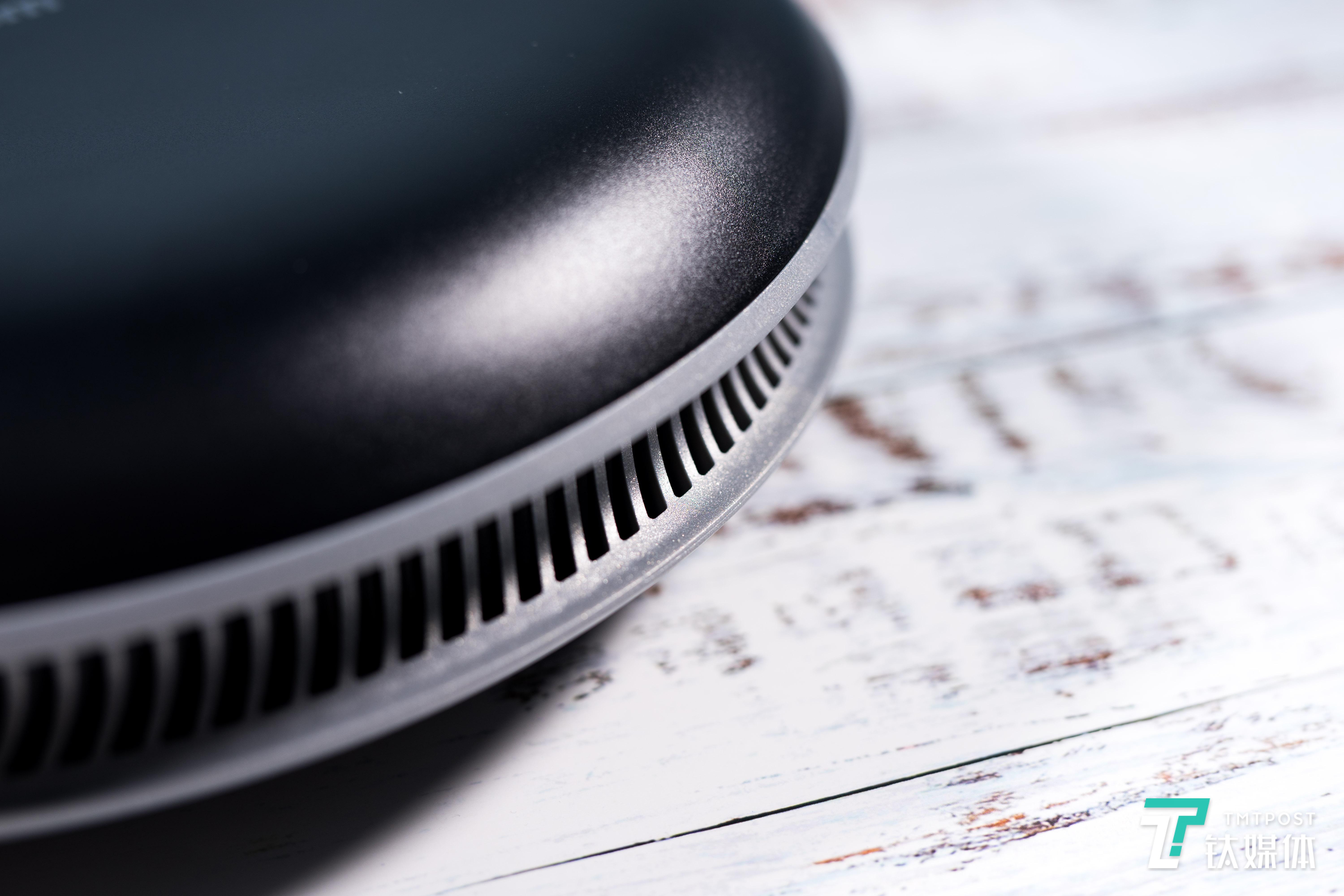 多重过滤、噪声低，IQAir Atem车载空气净化器评测 | 钛极客