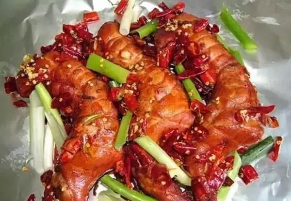 四川人:兔兔这么可爱,那就吃掉吧