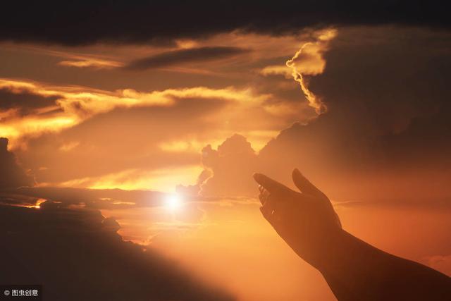 在上帝悖论中,上帝只要这样做,他依然是全能的