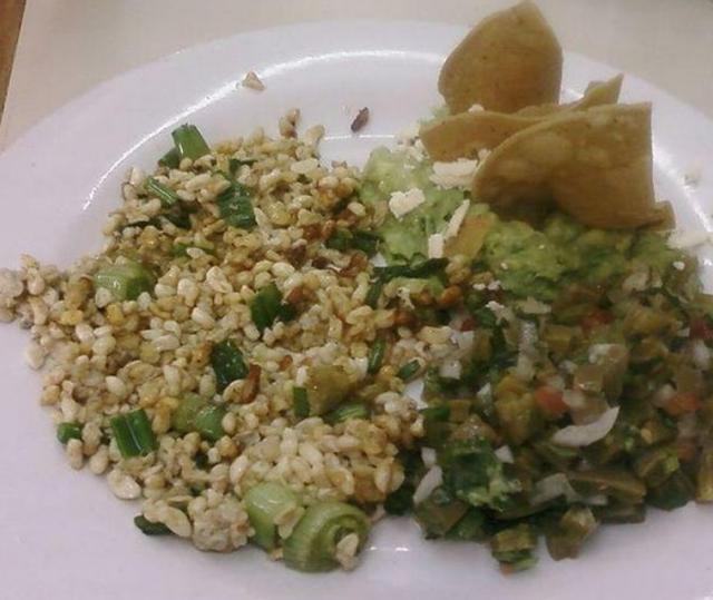 欧美评的8种恶心食物,有一种在中国是八珍之一,营养还没鸡蛋高