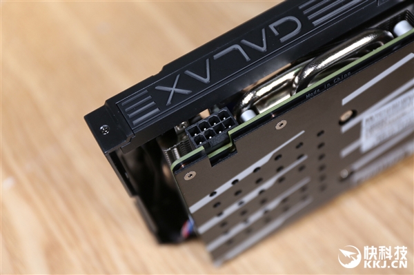 影驰GTX 1660 Ti大将显卡拆解图赏：蓝色风扇夺目
