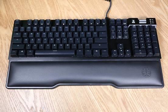 专属人工服务 联想玛雅之光键鼠套装评测：拯救小白的外设管家