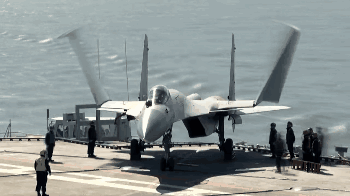 听说折叠手机火了？那折叠飞机你有见过吗？