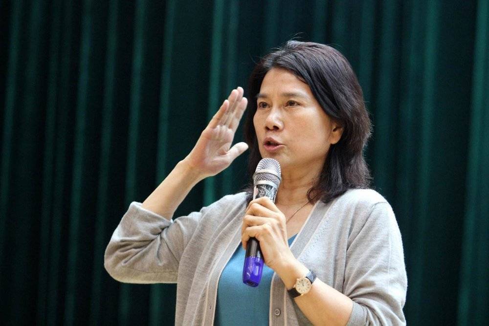 【虎嗅早报】阿里影业成阿里巴巴子公司,俞永福张蔚辞任执行董事;福布斯2019富豪榜,前20有马化腾没马云