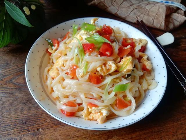 北方面条的8种做法大集合,北方面条的8种做法您喜欢哪一种做法