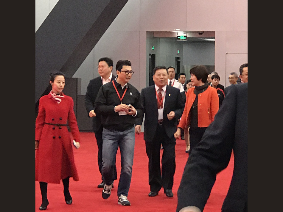 身价千亿顺丰创始人王卫：我们不是土豪，如果有留意我的着装的话