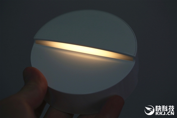 多灯联动感应：米家飞利浦蓝牙夜灯图赏